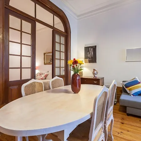 Downtown Classic Apartment *